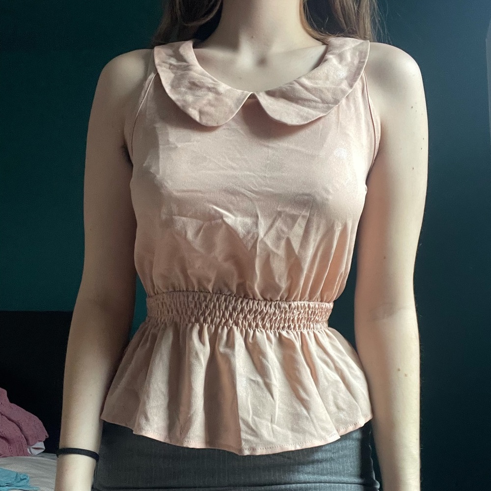 Light Pink Peter Pan Collar Elasticized Waist Top size small